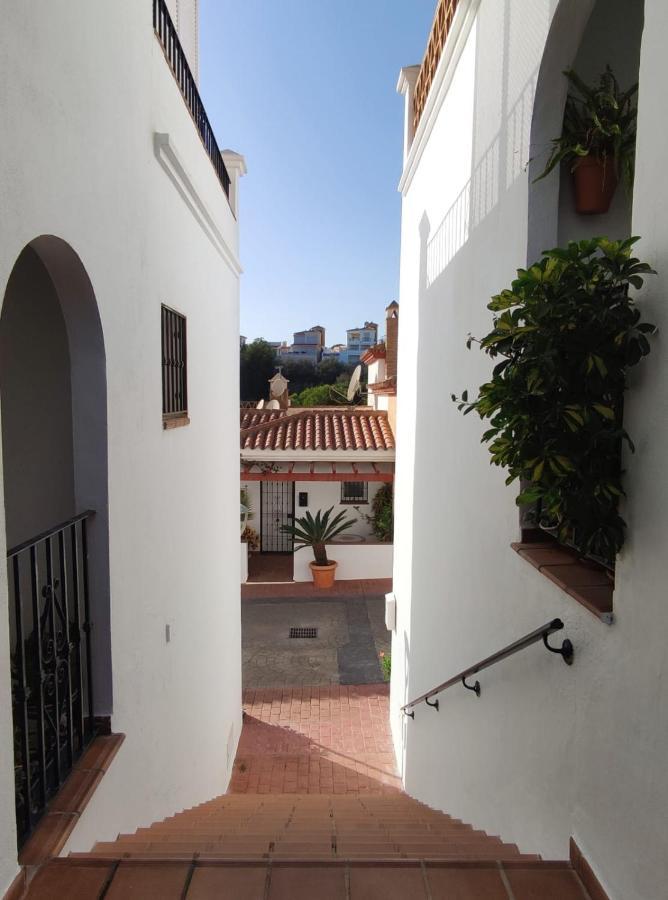Spaciously Cosy 5b Close To Apartment